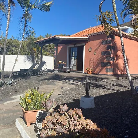 Casa Paredon